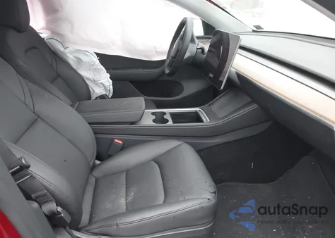 2025 Tesla Model Y Long Range Dual Motor All-Wheel Drive из США, поврежденный, VIN 7SAYGDED2SF227117